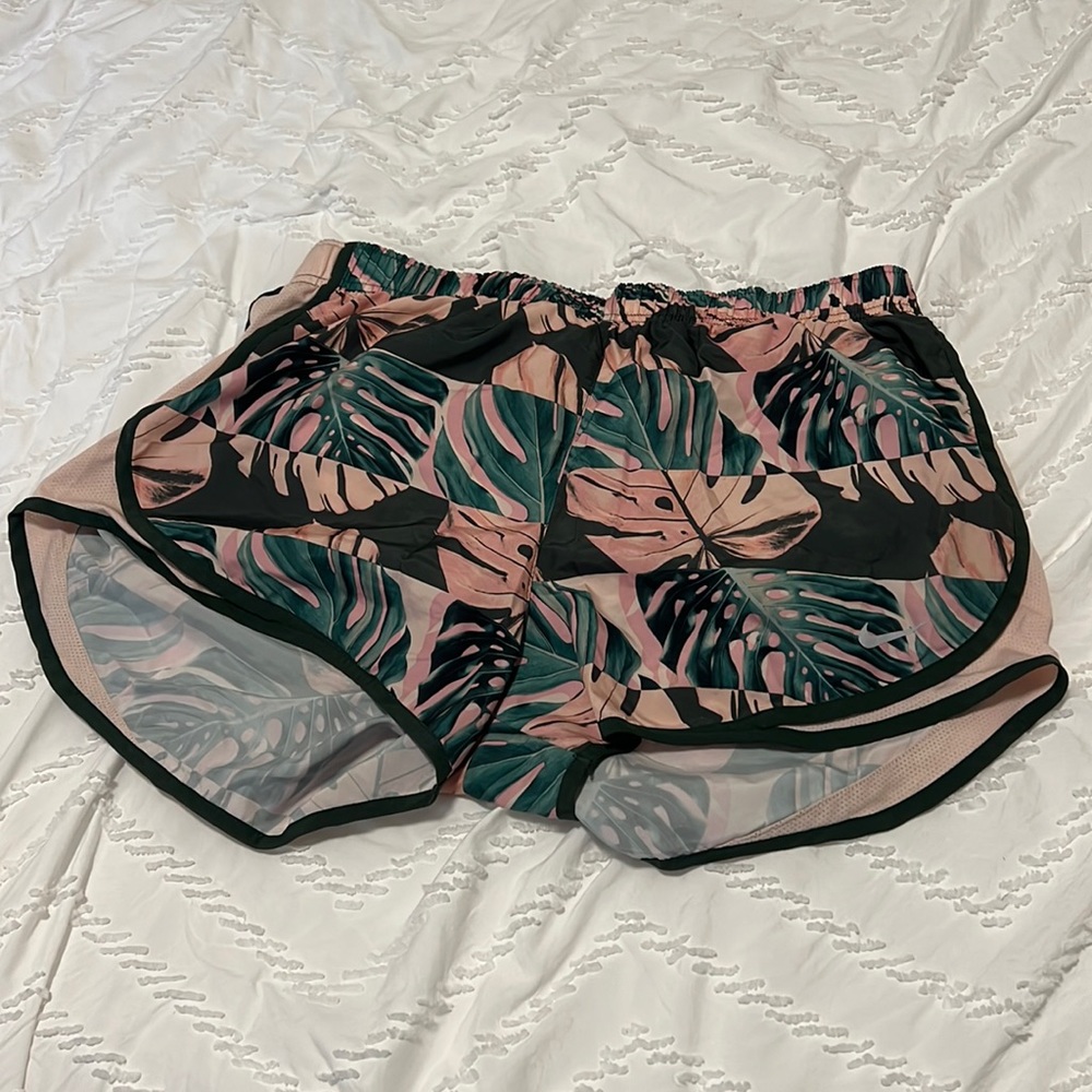 Nike Dri-Fit shorts like new